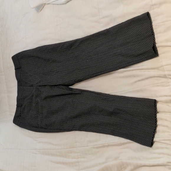 NEW York & Co. Cropped straight leg pants size 10 - Picture 1 of 5